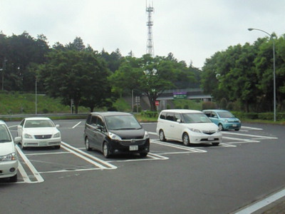 美野里パーキングエリアの駐車場